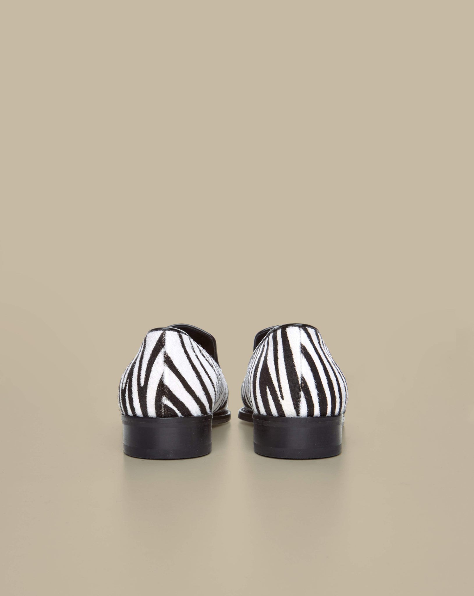 Lyon Loafers-Black & Zeebra - Je la connais