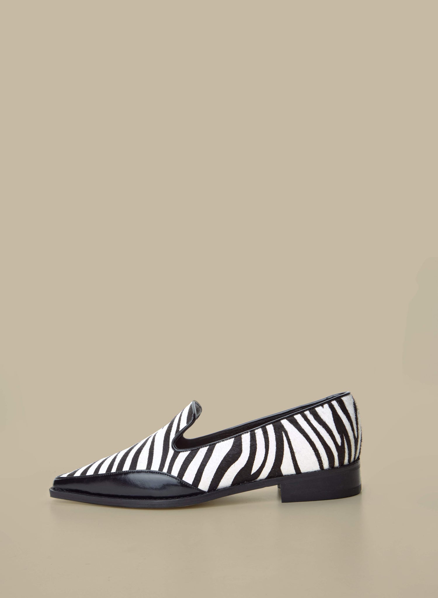 Lyon Loafers-Black & Zeebra - Je la connais