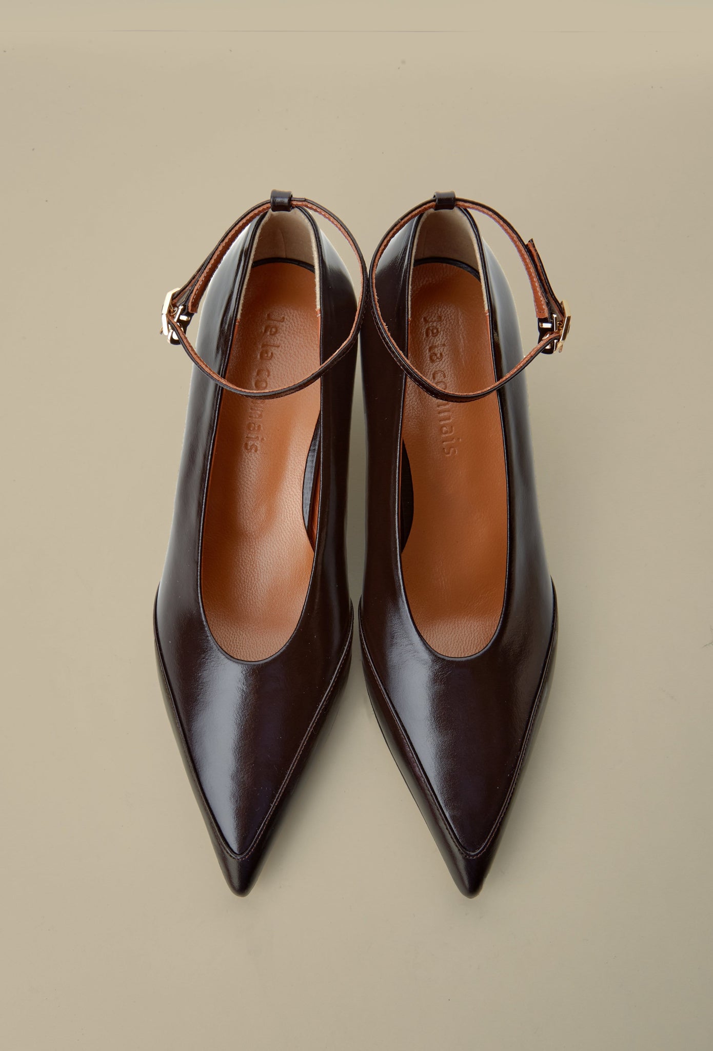Tours shoes-Chocolate - Je la connais