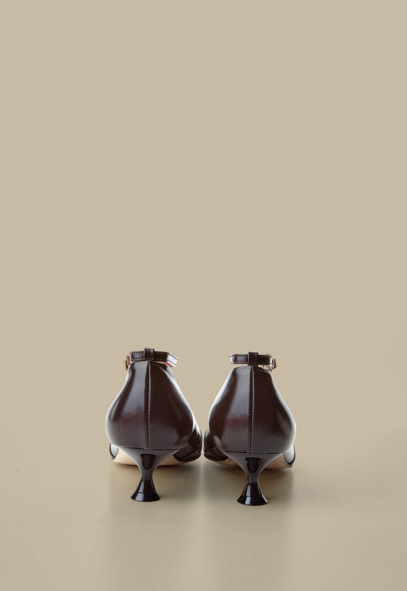 Tours shoes-Chocolate - Je la connais